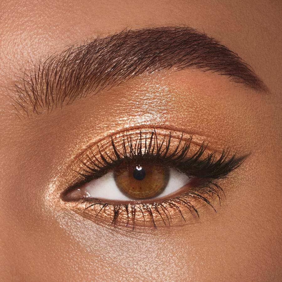 charlottes dreamy mesmerising eye duo
