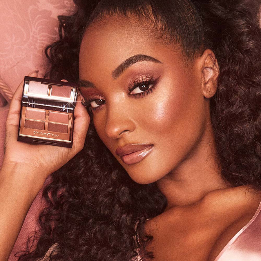 charlottes dreamy mesmerising eye duo