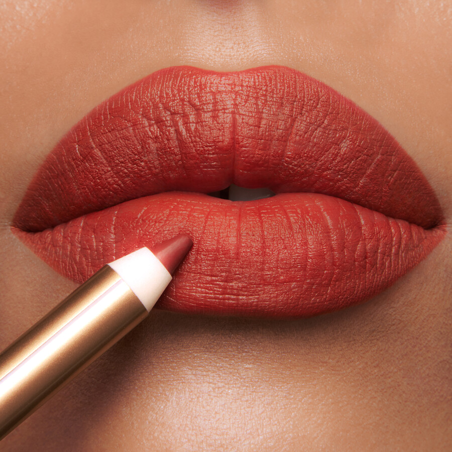 lip cheat